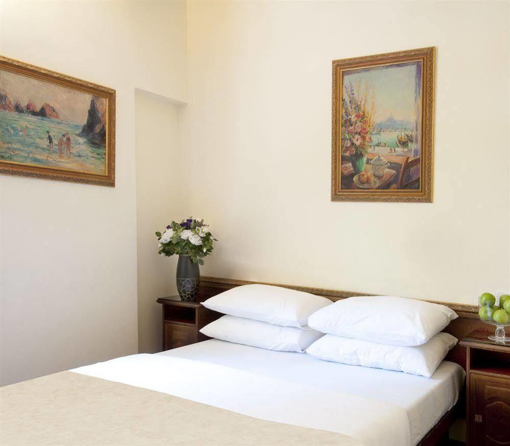 Galileo Hotel Tel Awiw Zewnętrze zdjęcie